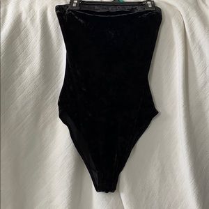 Strapless velvet bodysuit